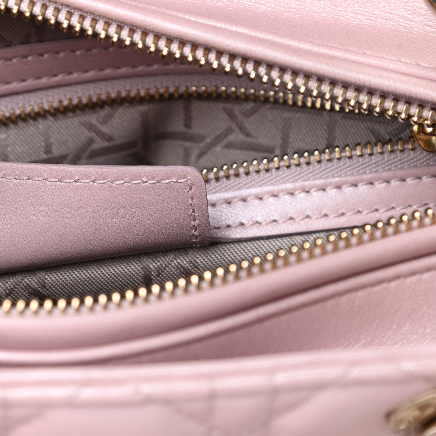 Pearly Lambskin Cannage Medium Lady Dior Lotus