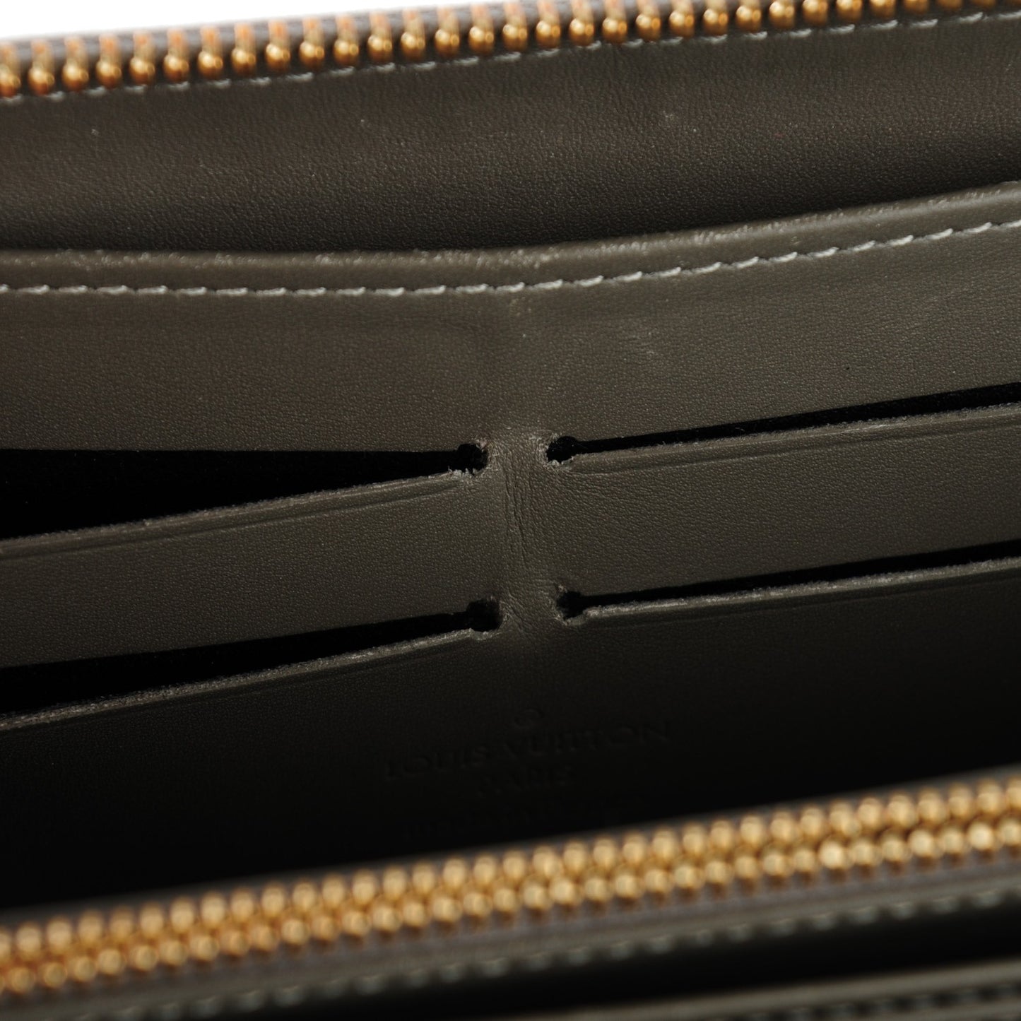 Vernis Zippy Wallet Gris Art Deco