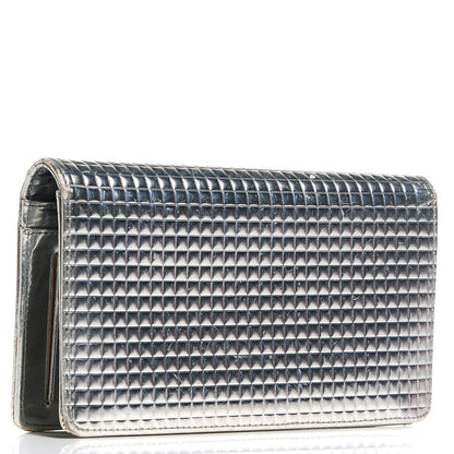Chanel Metallic Calfskin Embossed CC Yen Wallet Silver 3 of 8
