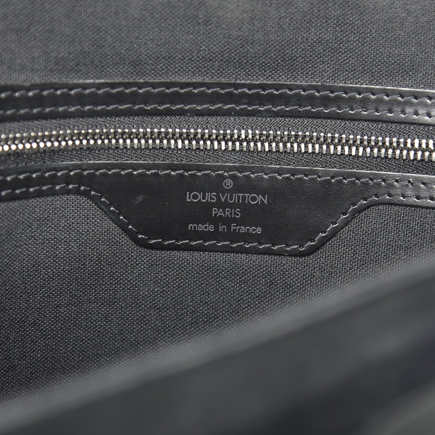 Louis Vuitton Taiga Saratov GM Ardoise 5 of 12