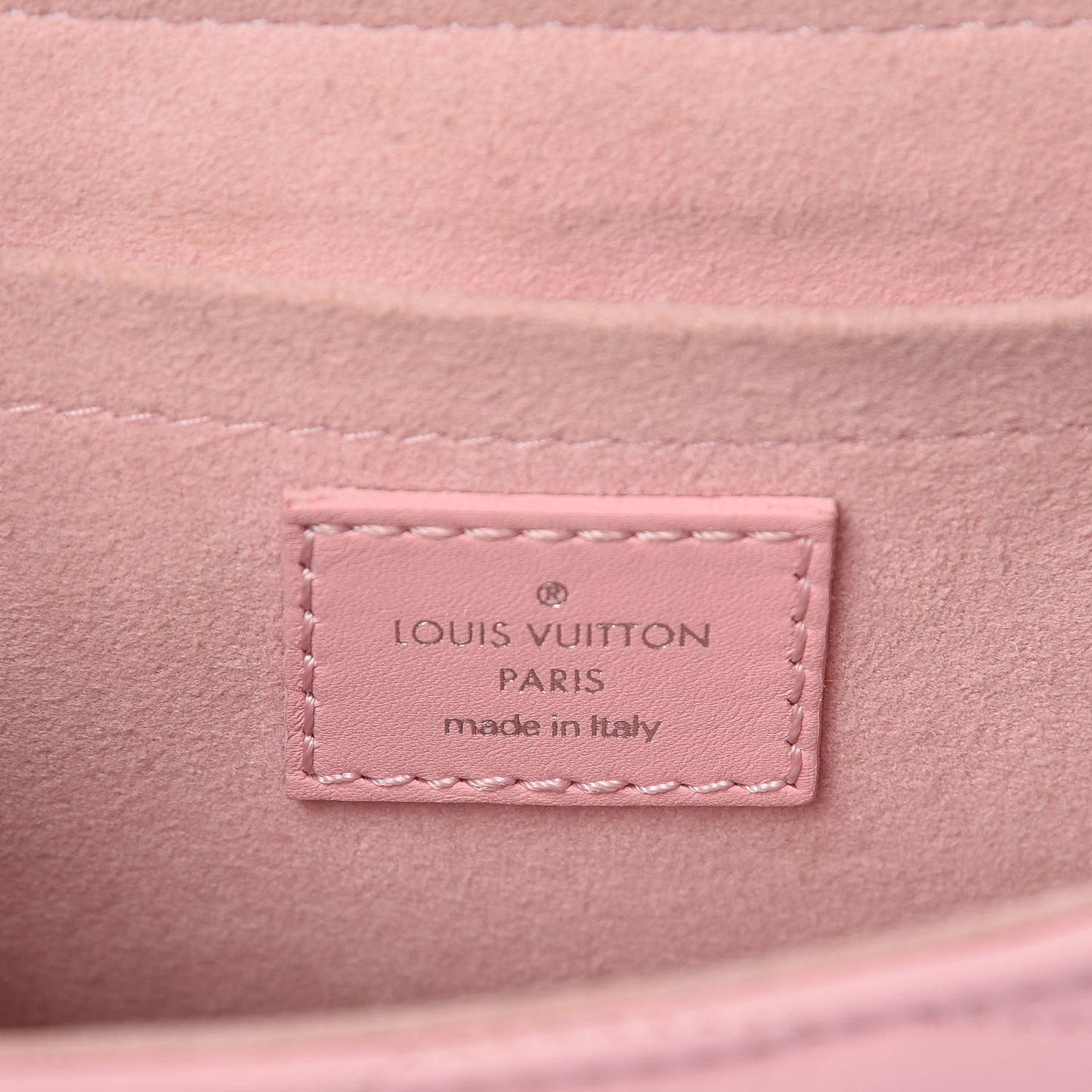 Calfskin New Wave Chain PM Smoothie Pink