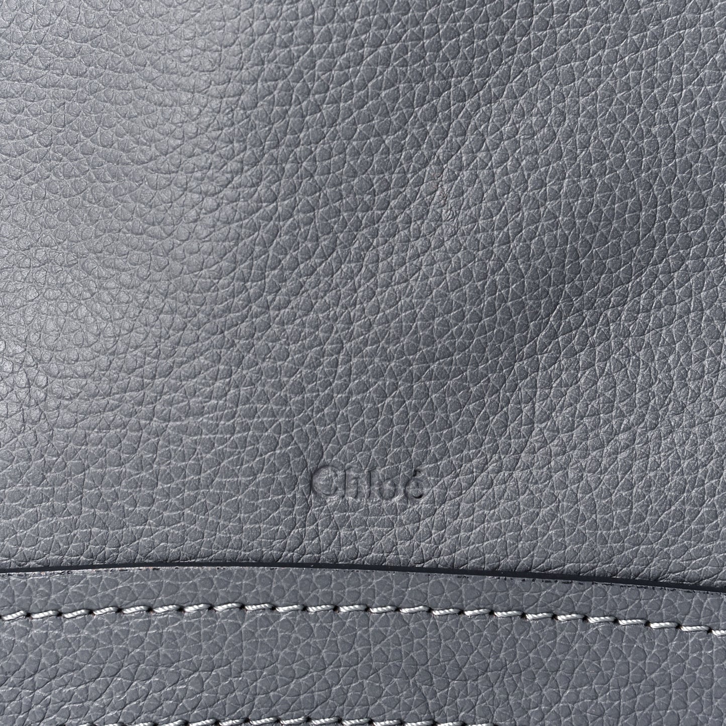 Calfskin Medium Paraty Cashmere Grey