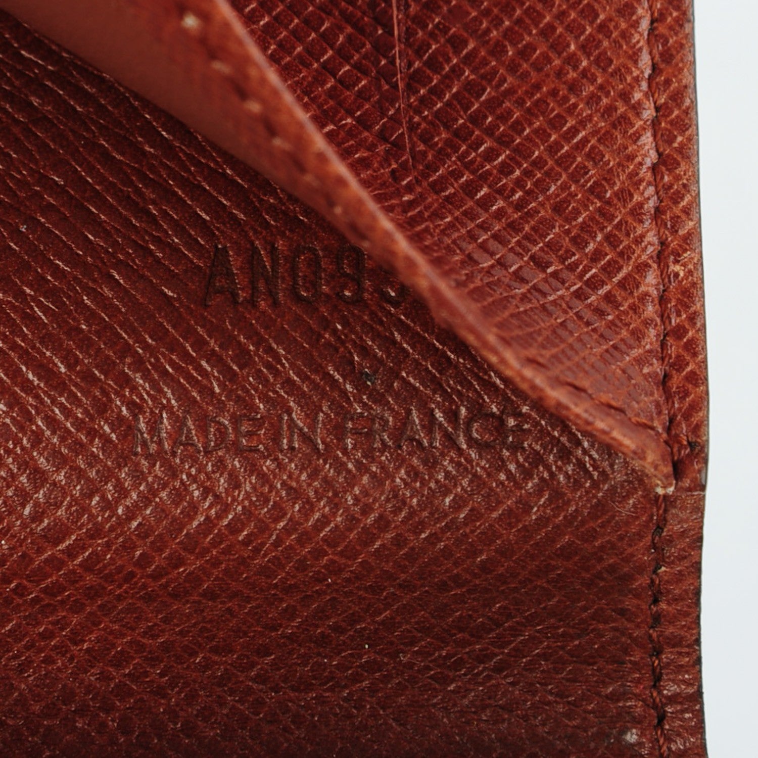 Louis Vuitton Monogram Horizontal Diary 7 of 8