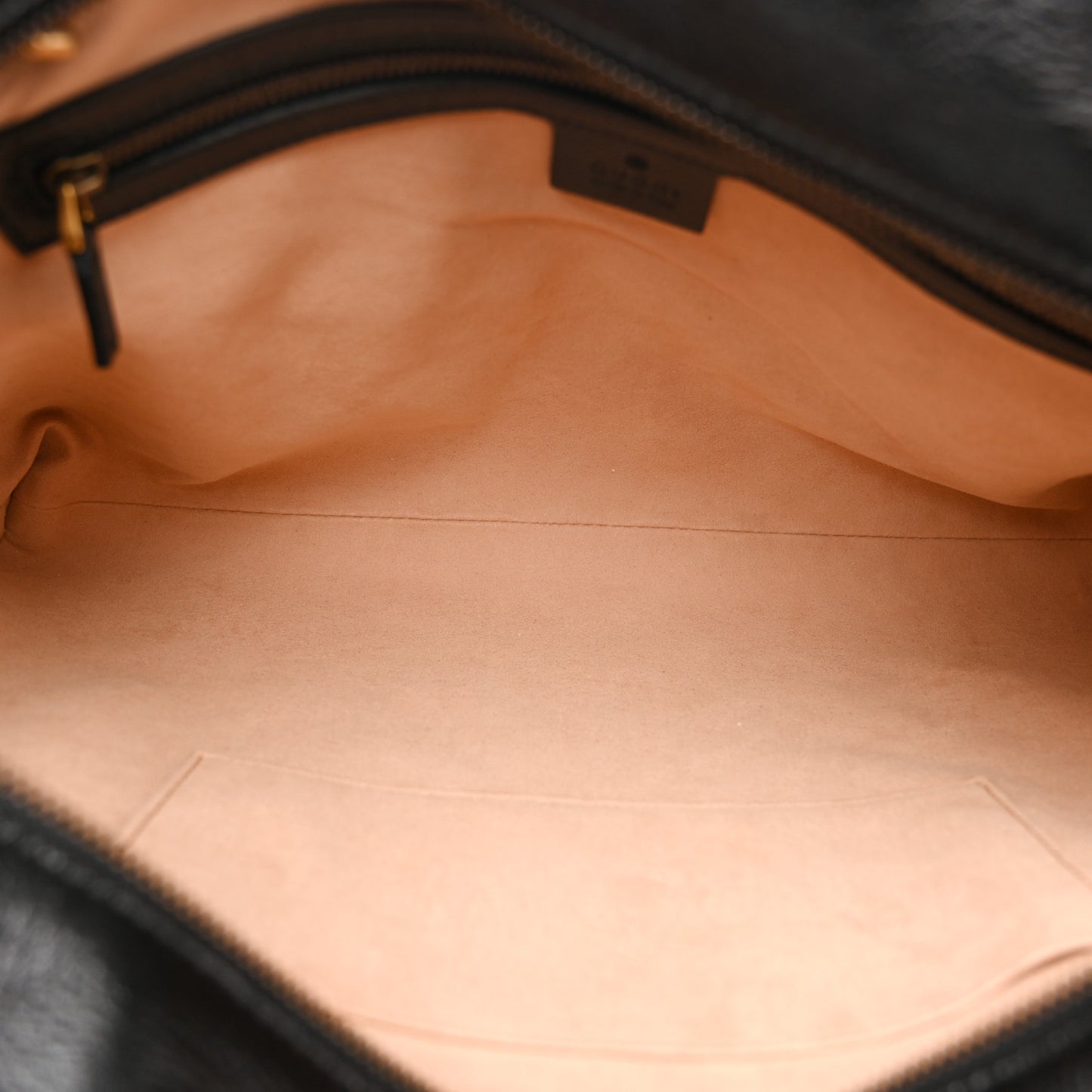 Vintage Calfskin Matelasse Medium GG Marmont Slim Tote Black Black