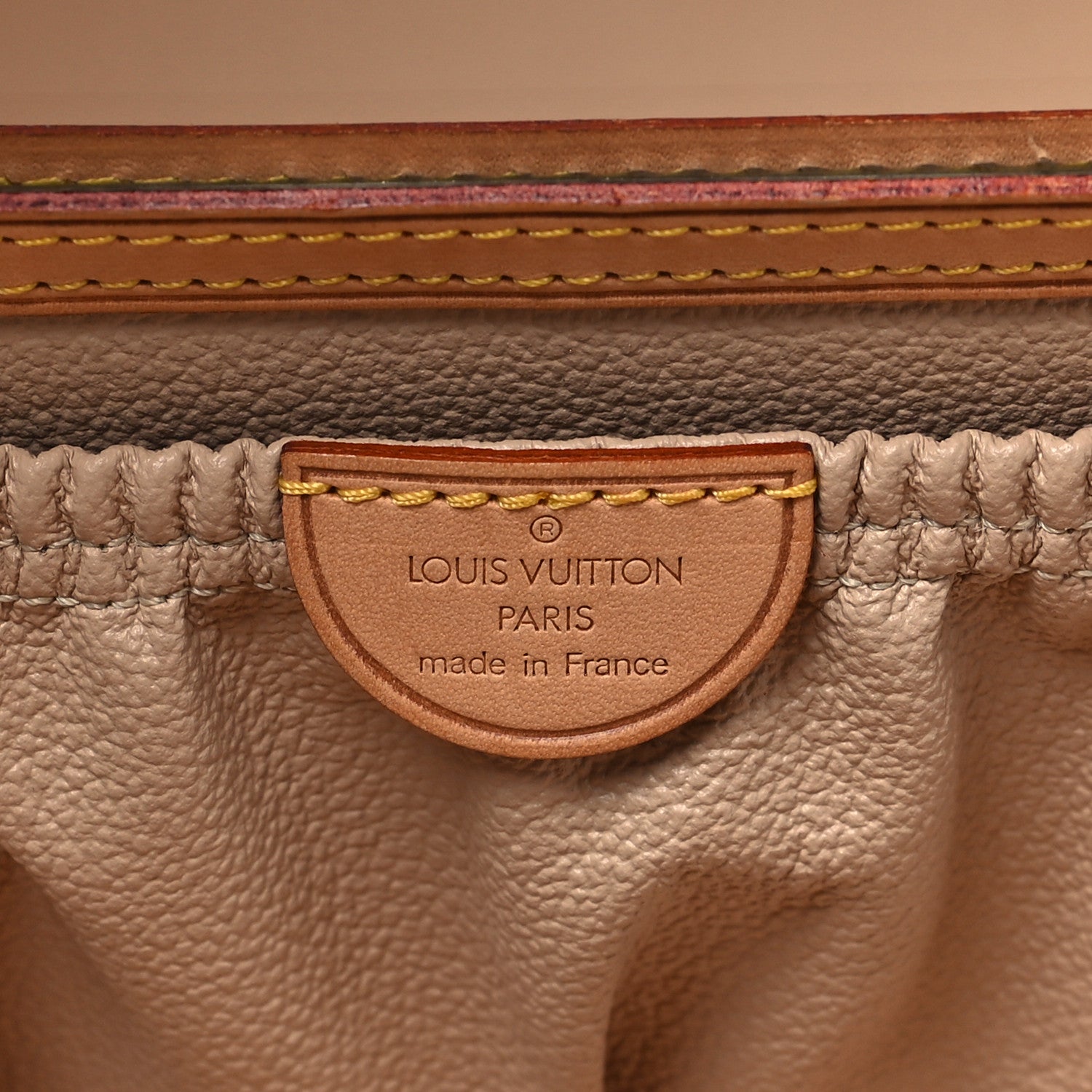 Louis Vuitton Monogram Nice Vanity 6 of 9