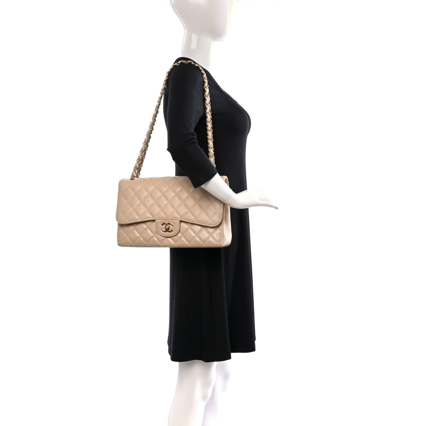Caviar Quilted Jumbo Double Flap Beige Clair