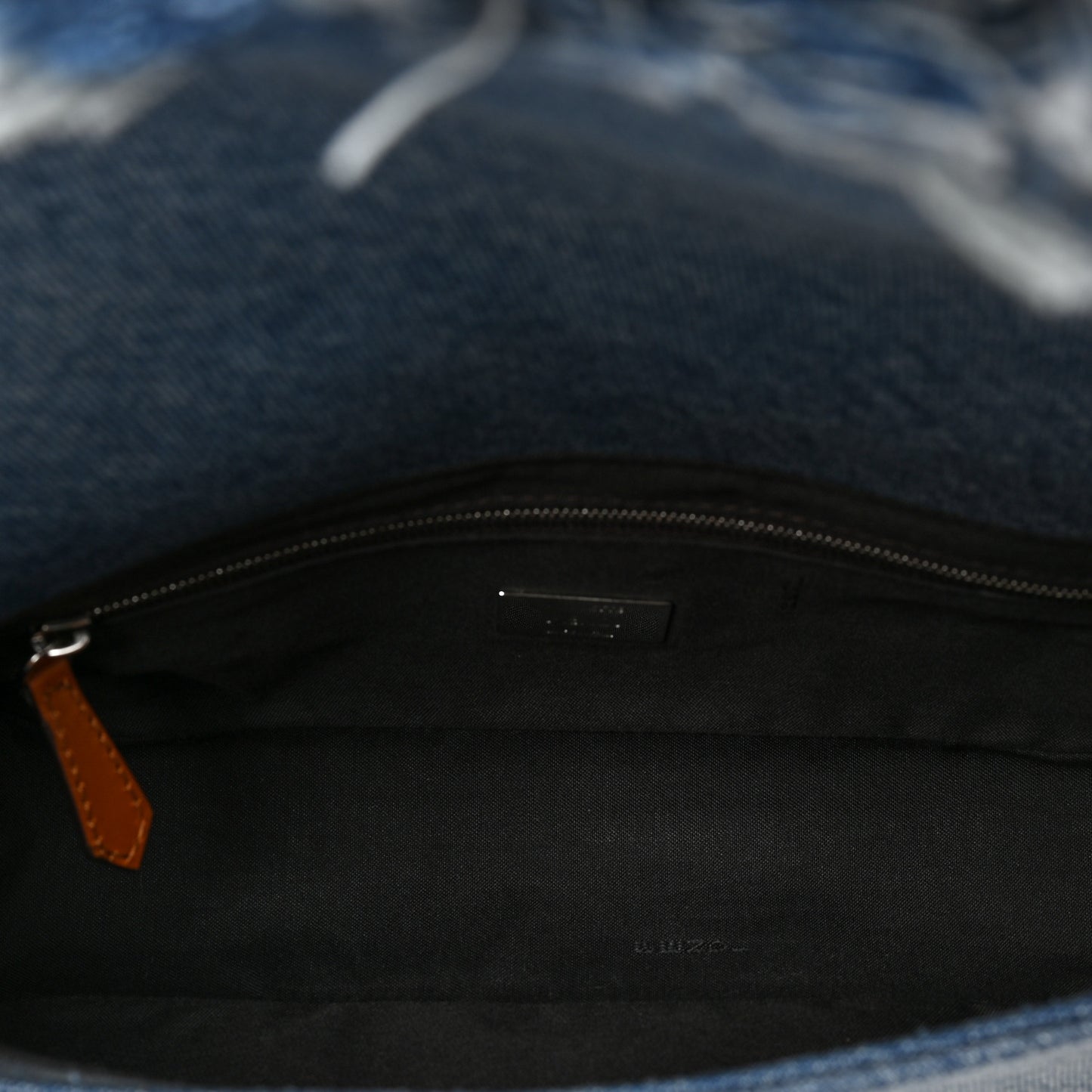 Denim Lavato Cuoio Frayed Baguette Denim Chiaro Cuoio