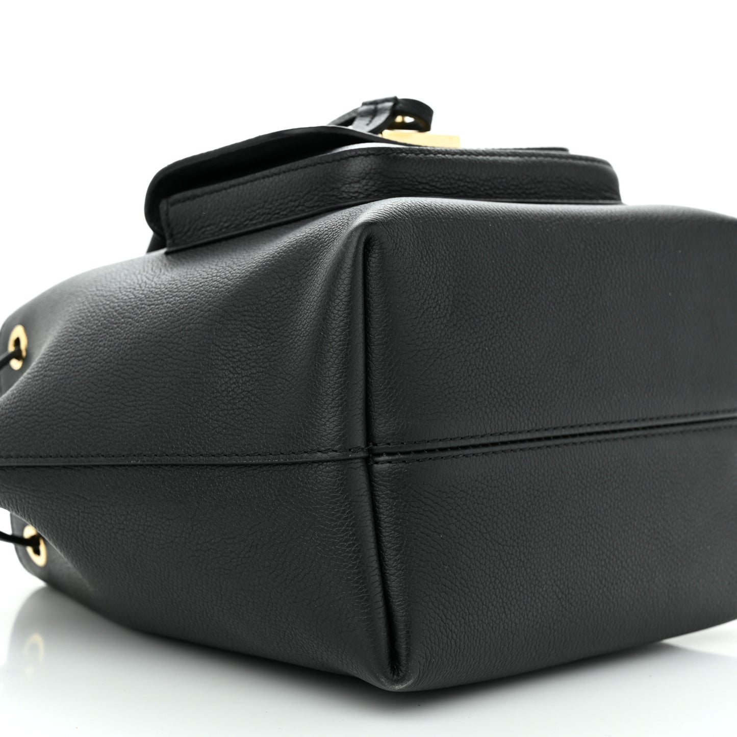 Calfskin Lockme Bucket MM Black