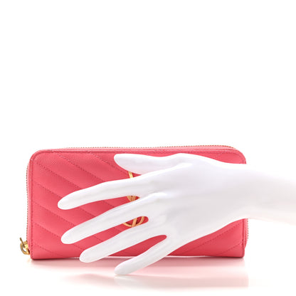 Saint Laurent Grain De Poudre Matelasse Chevron Monogram Zip Around Wallet Rose Clair 2 of 16