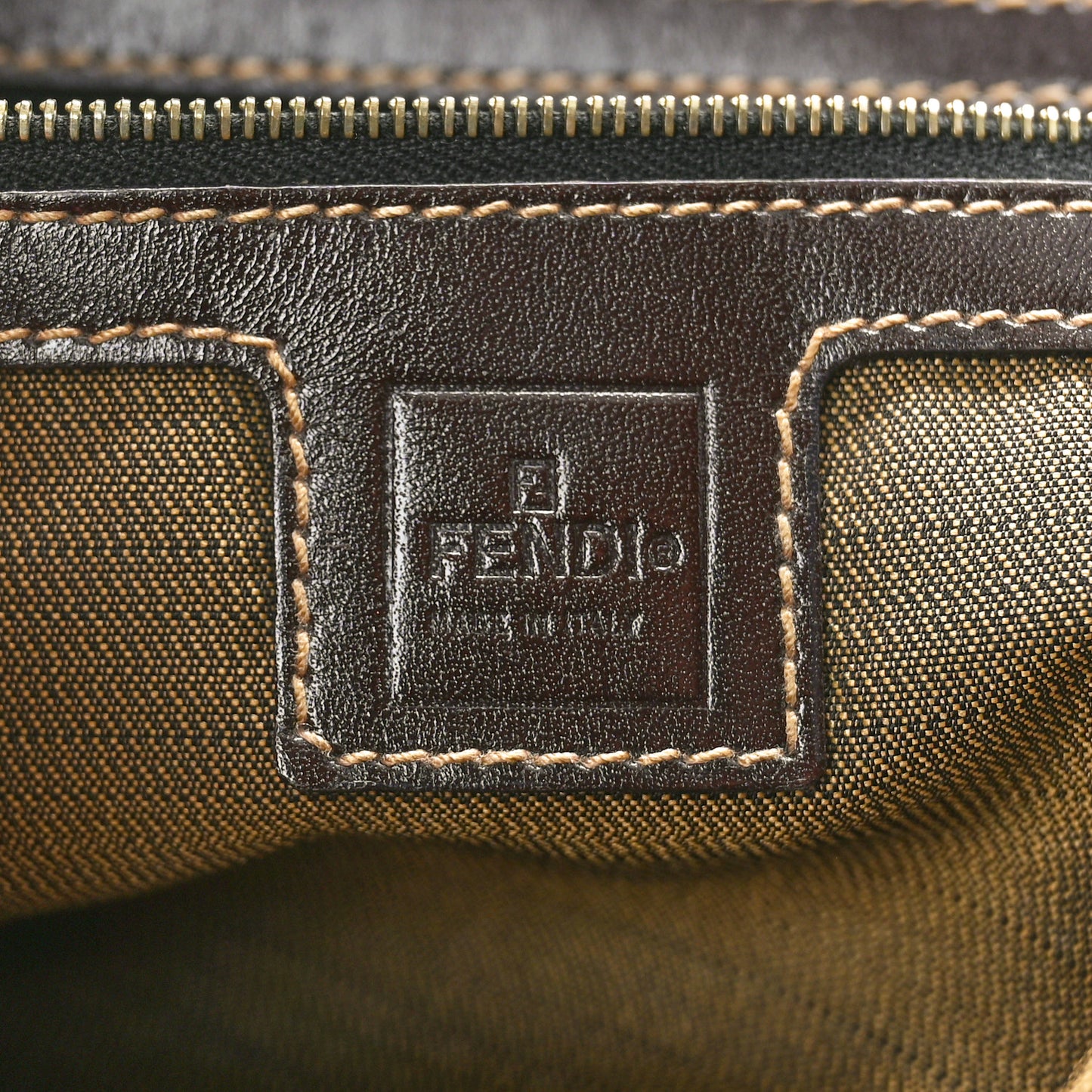 Zucca Small Handbag Tobacco