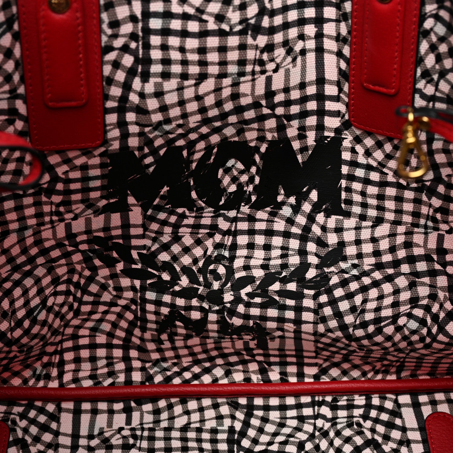 MCM Visetos Medium Liz Reversible Shopper Tote Ruby Red 11 of 16