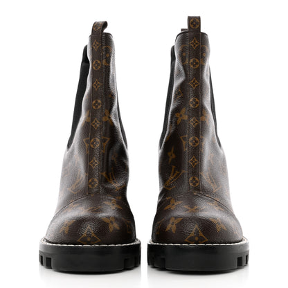 Louis Vuitton Patent Monogram Star Trail Chelsea Ankle Boots 37 2 of 19