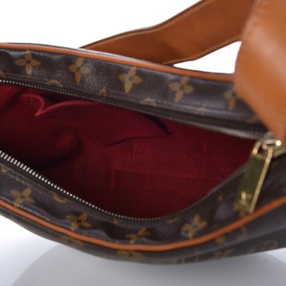 Louis Vuitton Monogram Croissant MM 5 of 7