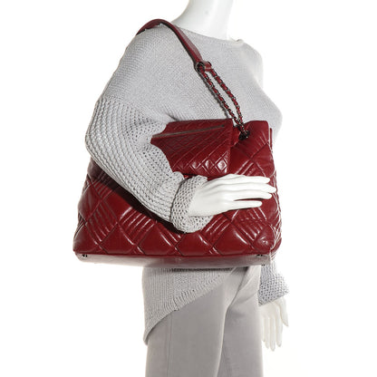 Chanel Lambskin Large In and Out Tote Red 2 of 7