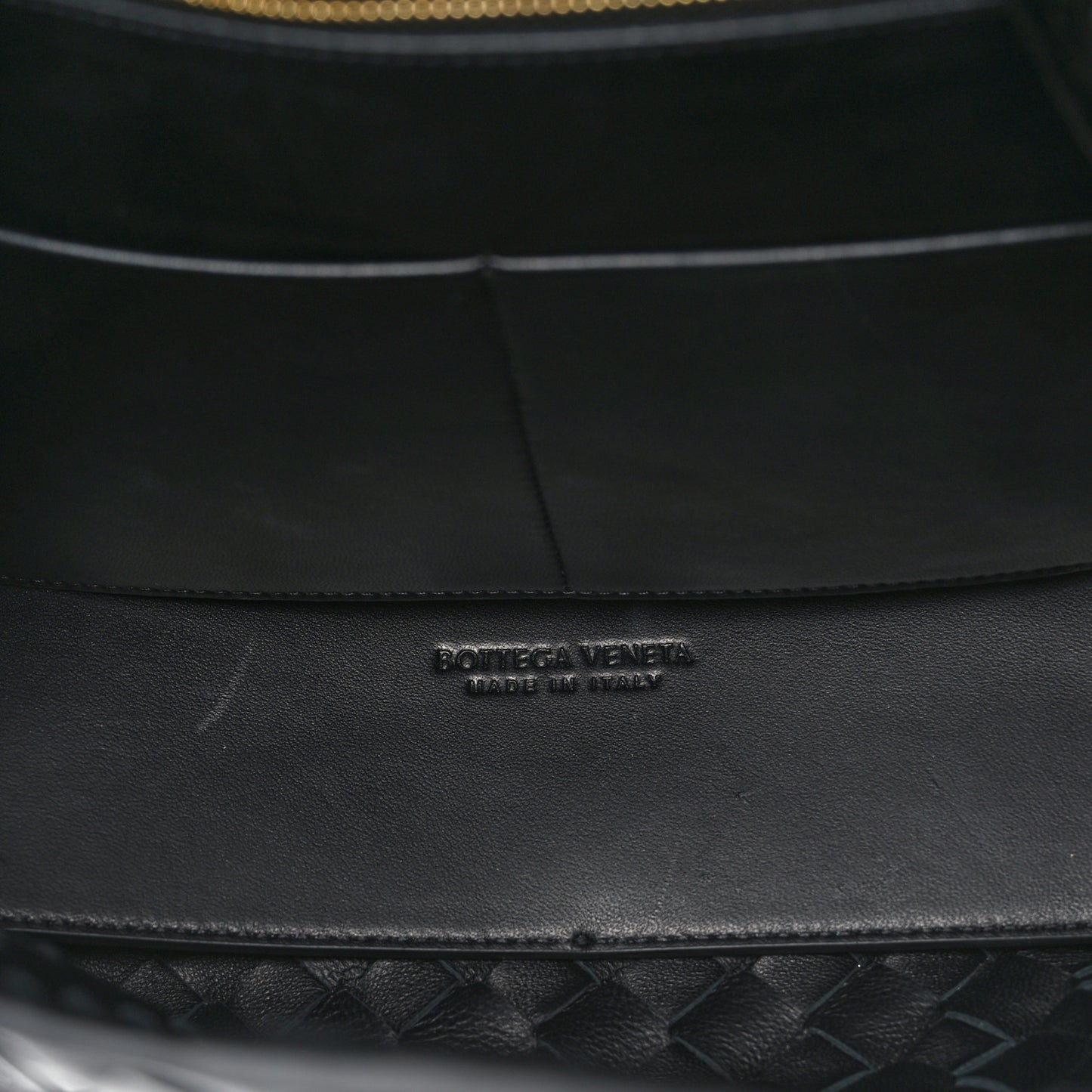 Nappa Intrecciato Medium Andiamo Shoulder Bag Black