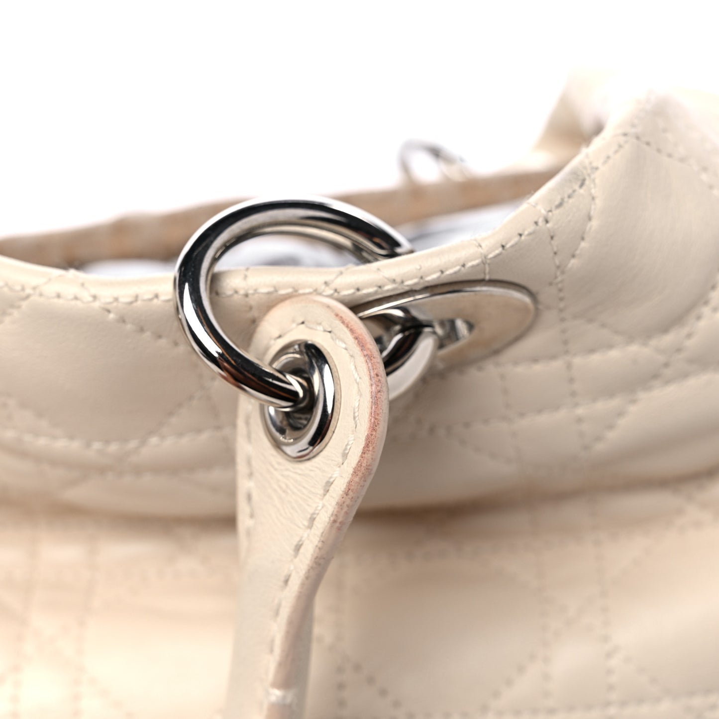 Lambskin Cannage Medium Soft Lady Dior Beige