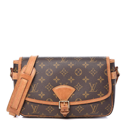Louis Vuitton Monogram Sologne 1 of 17
