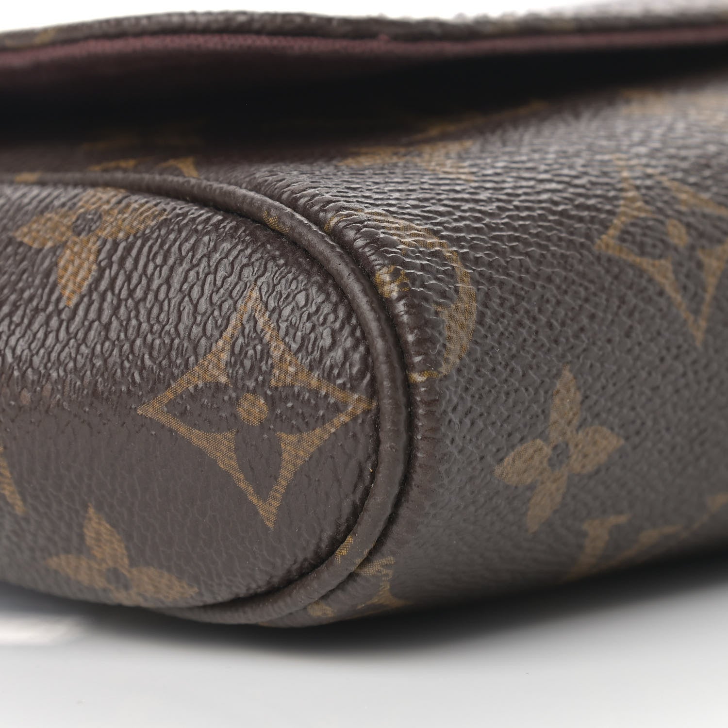 Louis Vuitton Monogram Favorite PM 9 of 17