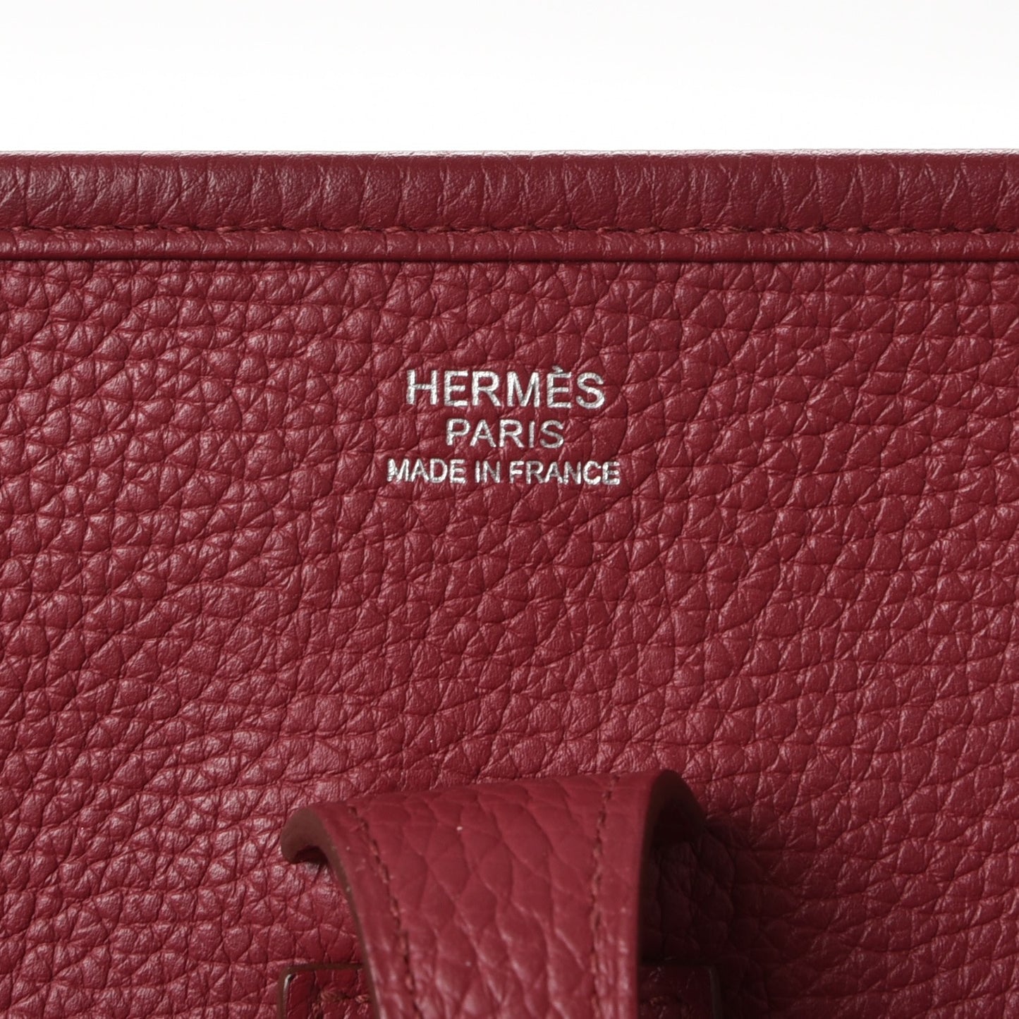 Taurillon Clemence Evelyne III PM Rubis