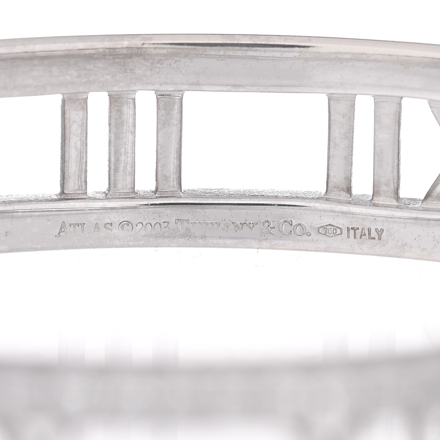18K White Gold Diamond Atlas Open Hinged Bangle Bracelet