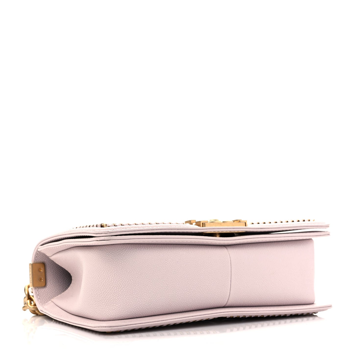 Caviar Quilted Chain Around Medium Boy Flap Light Purple