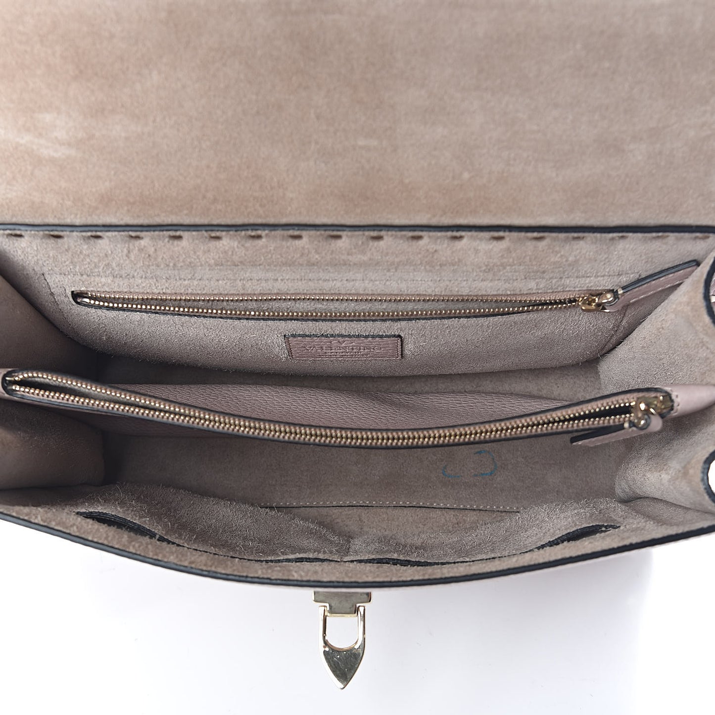 Pebbled Calfskin Rockstud Single Handle Flap Bag Poudre