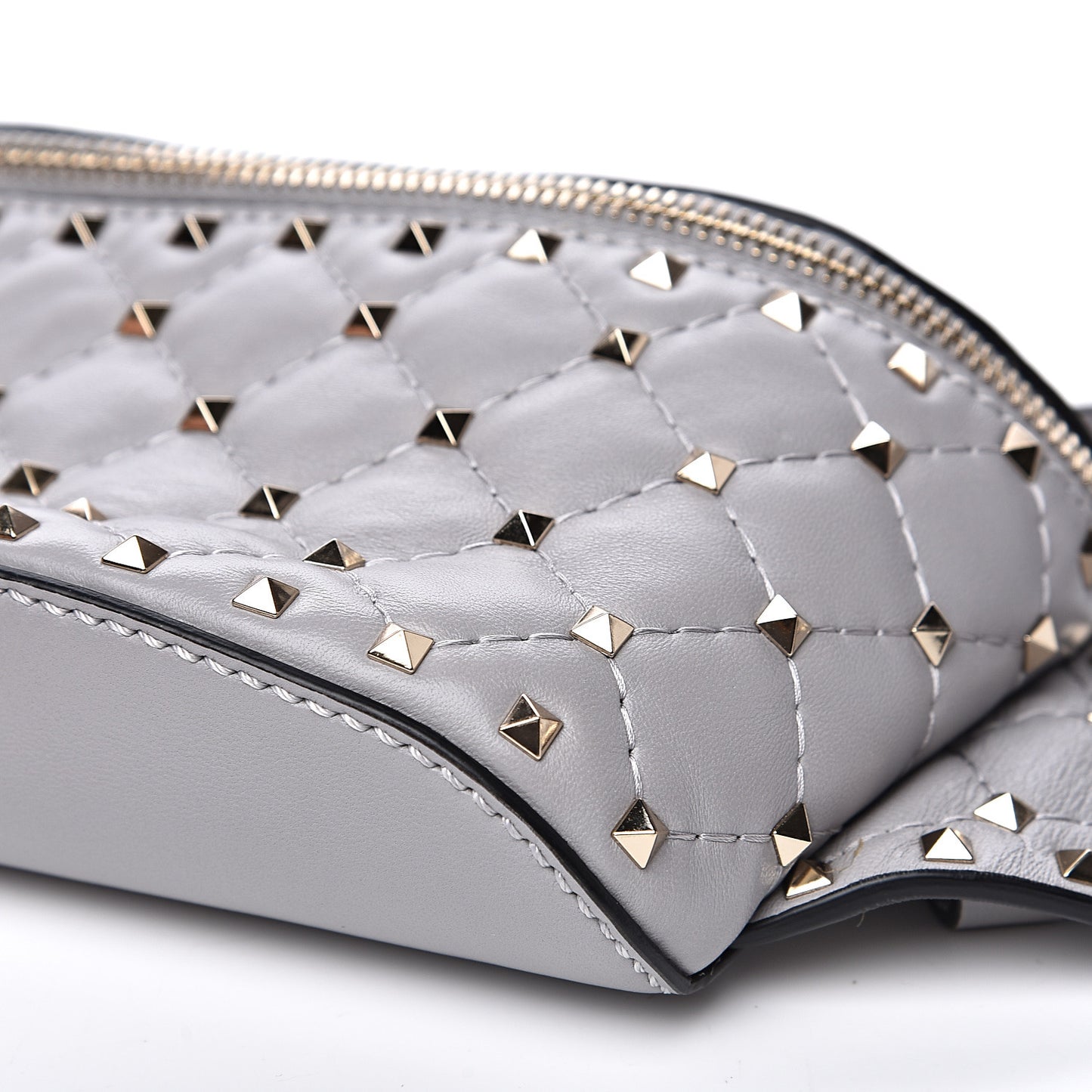 Nappa Rockstud Spike Belt Bag 95 Pastel Grey