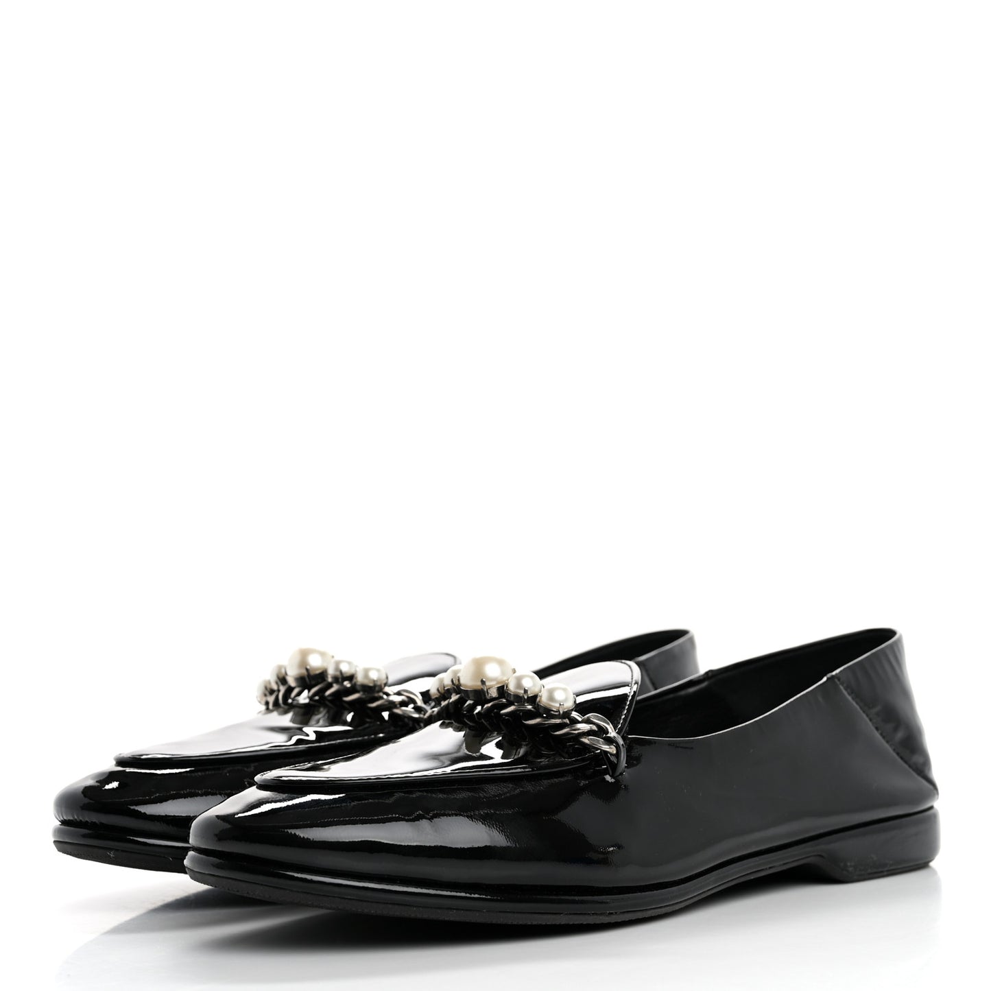 Vernice Soft Pearl Chain Convertible Loafers 39 Black