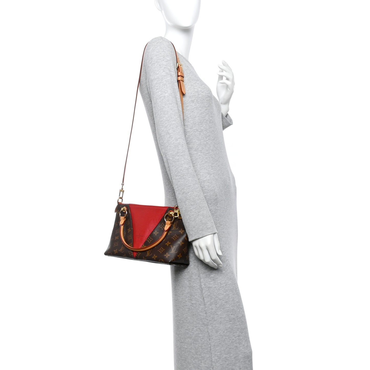 Monogram V Tote BB Cherry