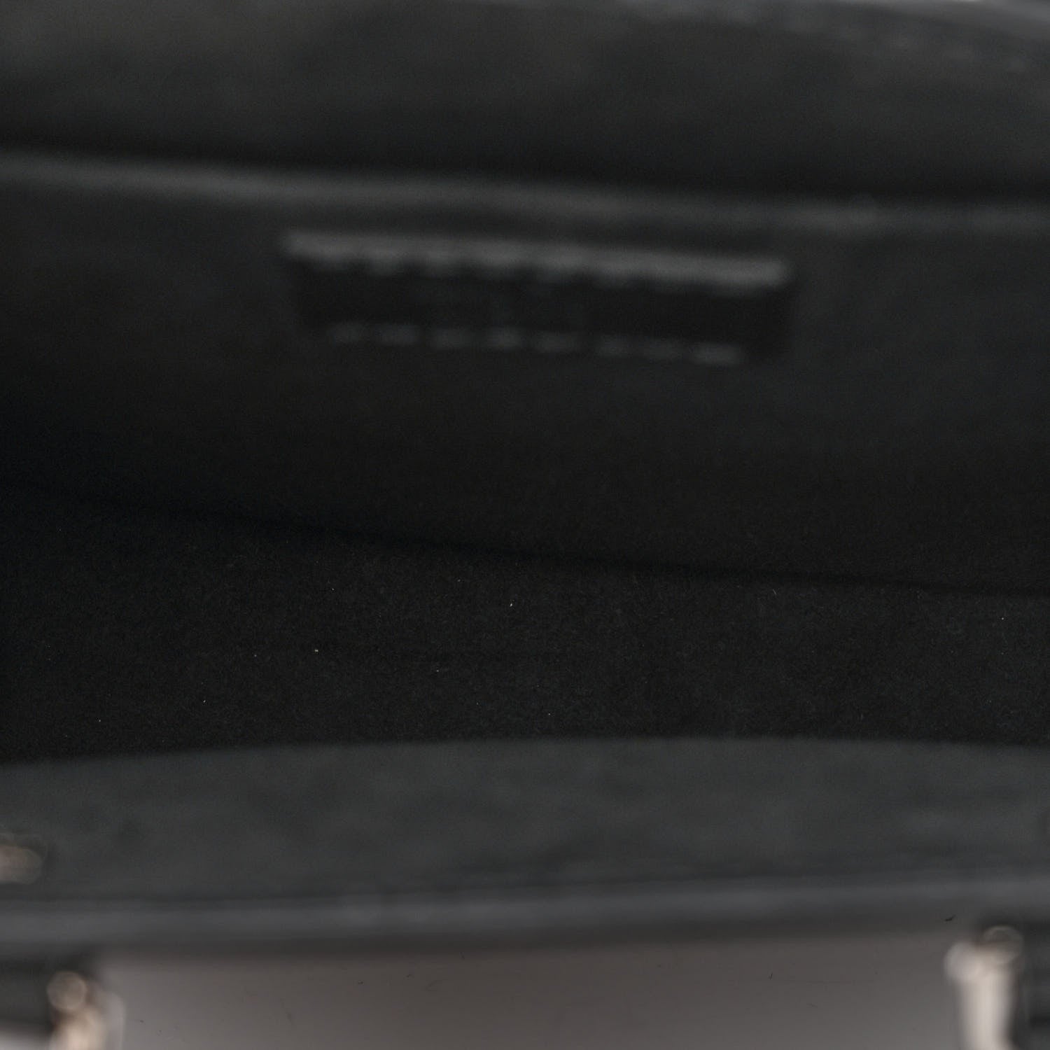 Louis Vuitton Epi Petit Sac Plat Black 5 of 9