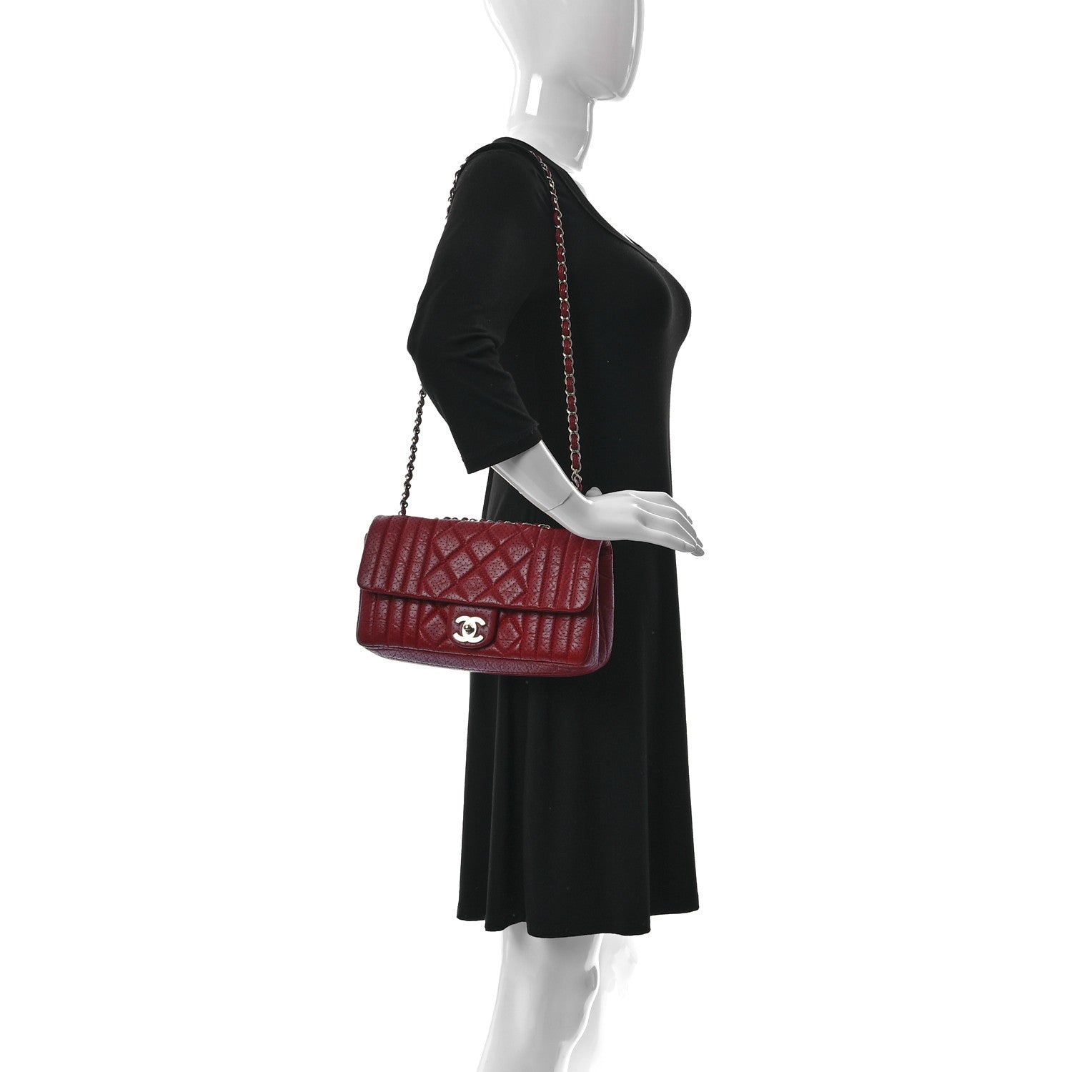 Chanel Aged Calfskin Perforated Flap Red 2 of 10