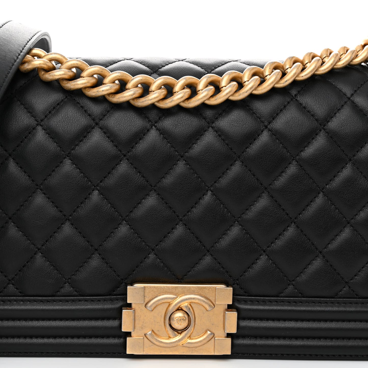 Lambskin Quilted Medium Boy Flap Black