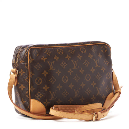 Louis Vuitton Monogram Trocadero 30 3 of 9