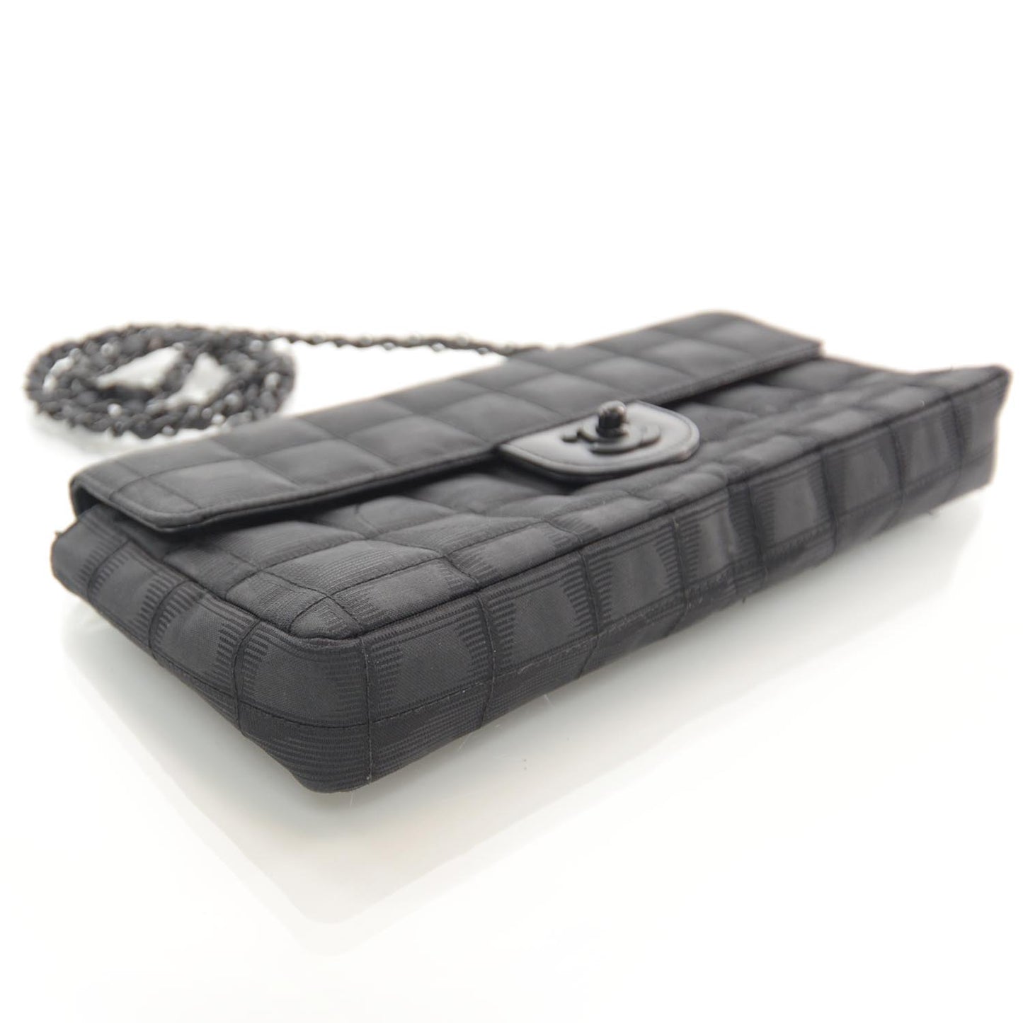 Nylon Travel East West Flap Black