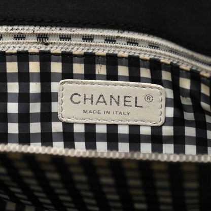 Chanel Canvas Lipstick Ligne Tote Black 6 of 23