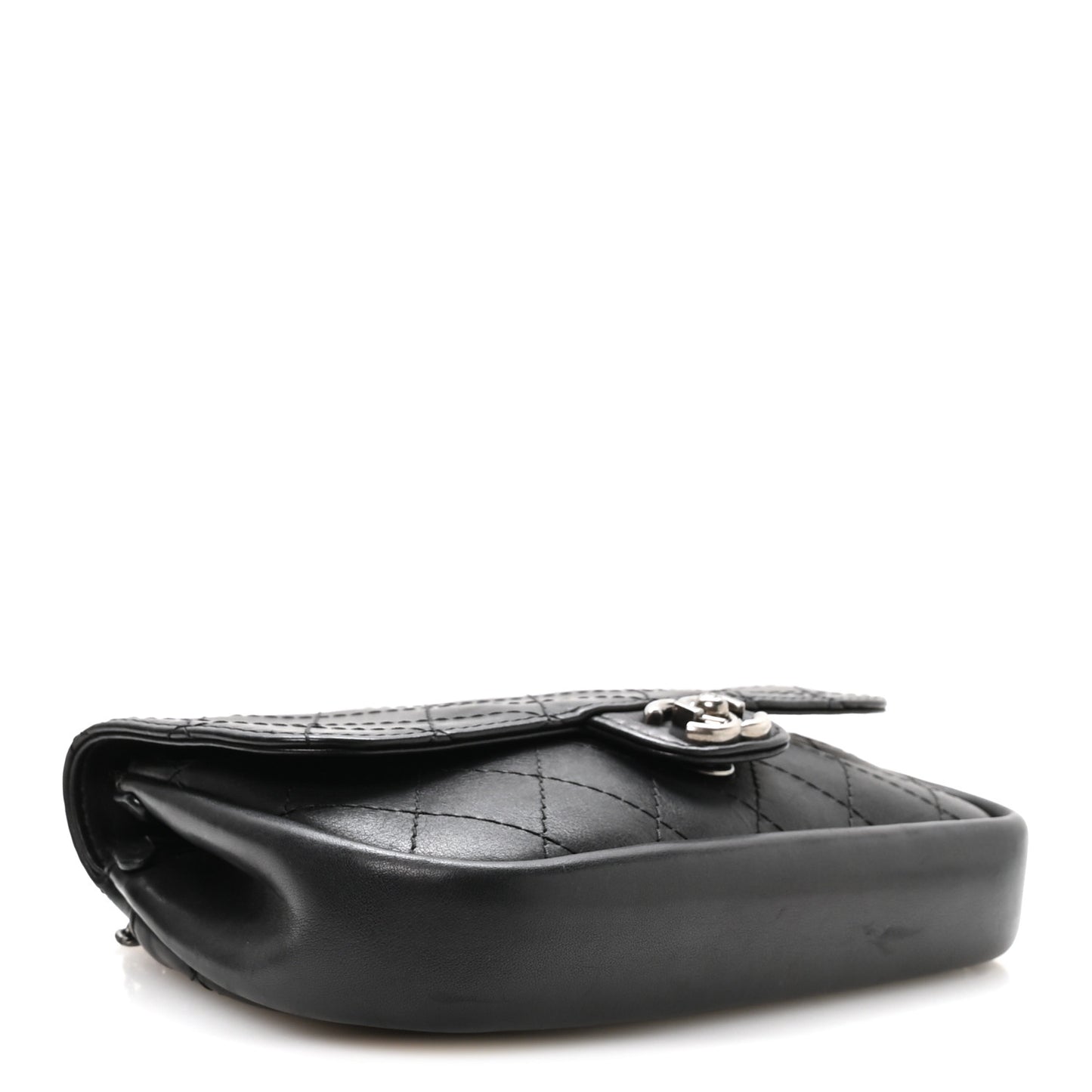 Calfskin Stitched Medium CC Sellier Flap Black