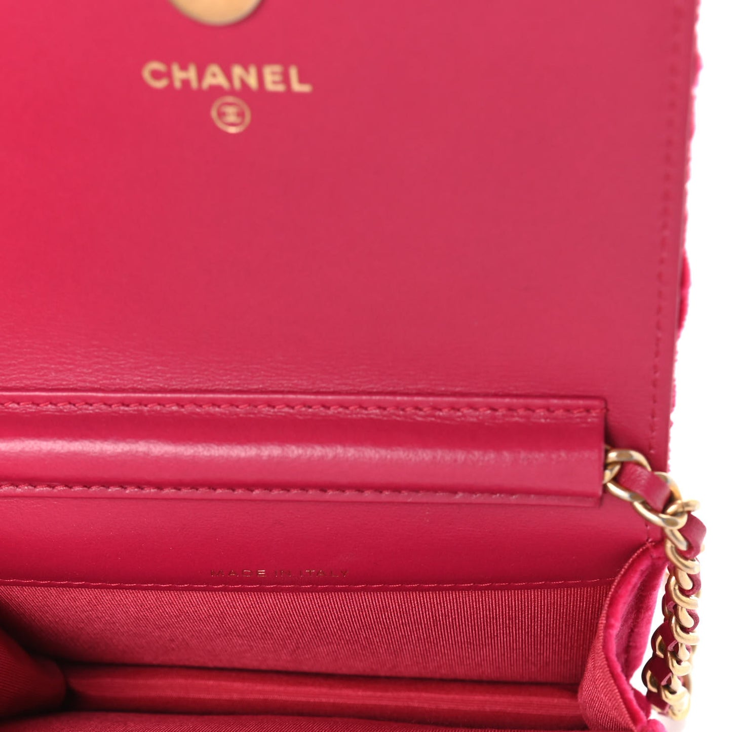 Velvet Quilted Camellia Velvet Flap Coin Purse With Chain Fuchsia
