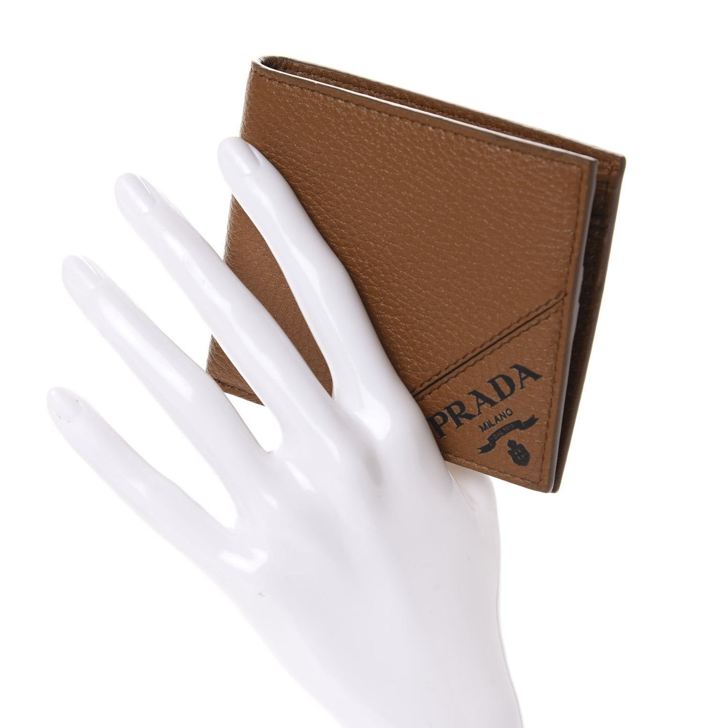 Vitello Grain Bi-Fold Wallet Cannella