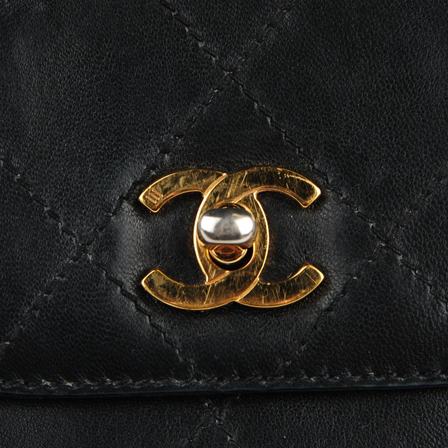 Lambskin Diamond Stitch Shoulder Bag Black