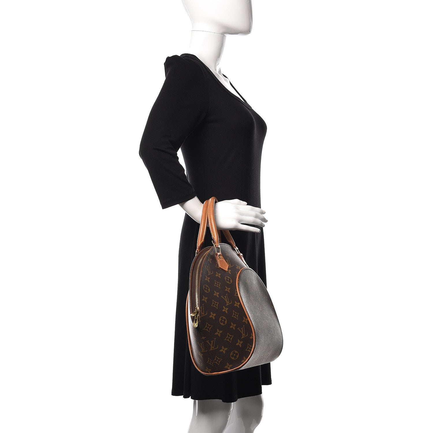 Louis Vuitton Monogram Ellipse MM 2 of 13