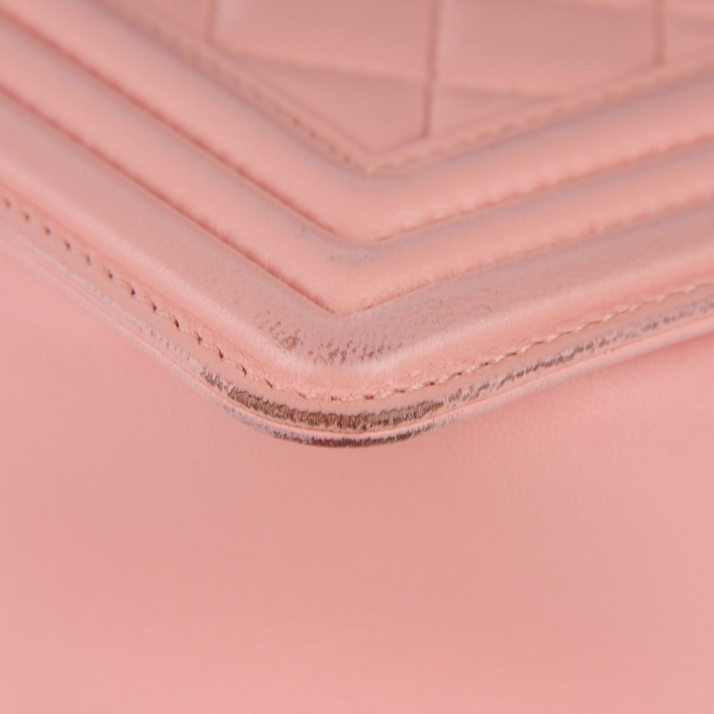 Lambskin Quilted New Medium Boy Flap Light Pink