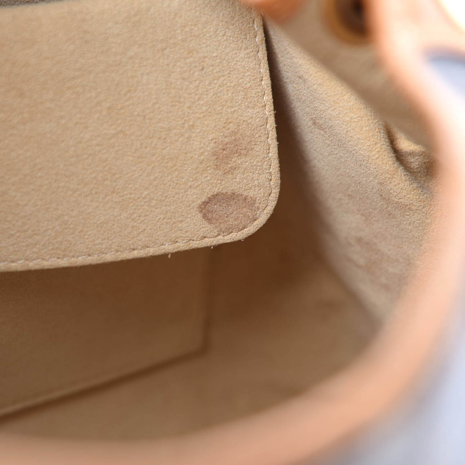 Louis Vuitton Monogram Galliera PM 9 of 14