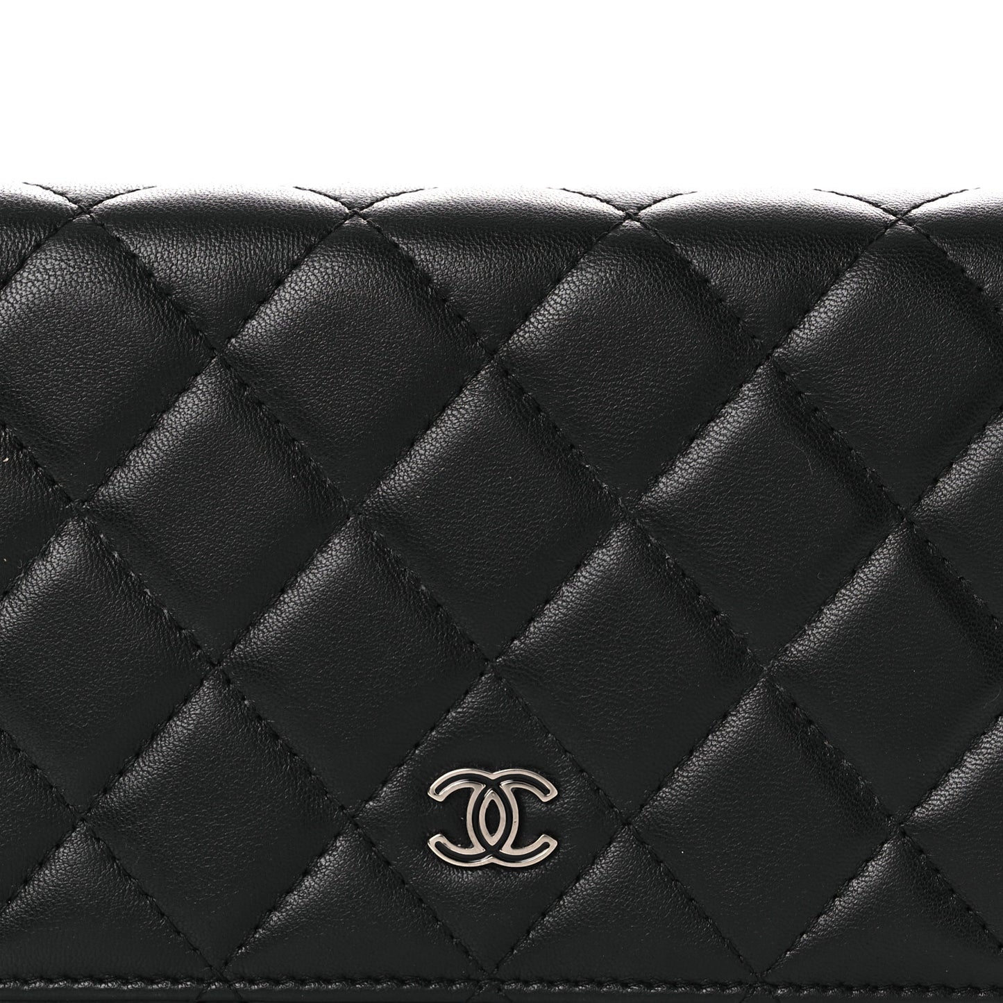 Lambskin Quilted Wallet On Chain WOC Black
