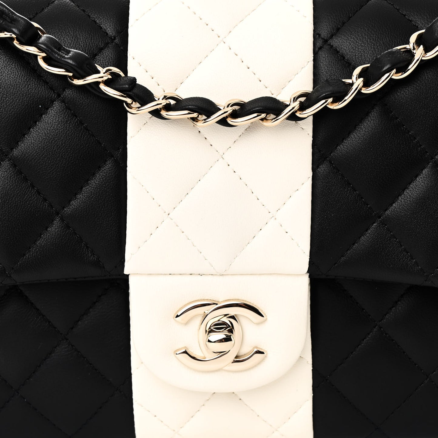 Lambskin Quilted Medium Double Flap Black White