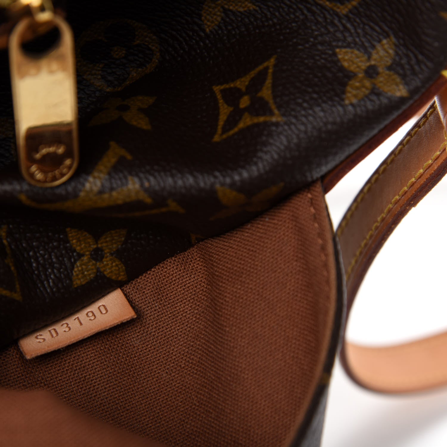 Louis Vuitton Monogram Totally MM 9 of 10