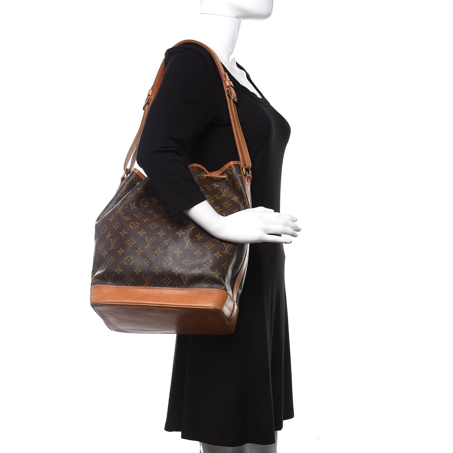 Louis Vuitton Monogram Noe 2 of 11