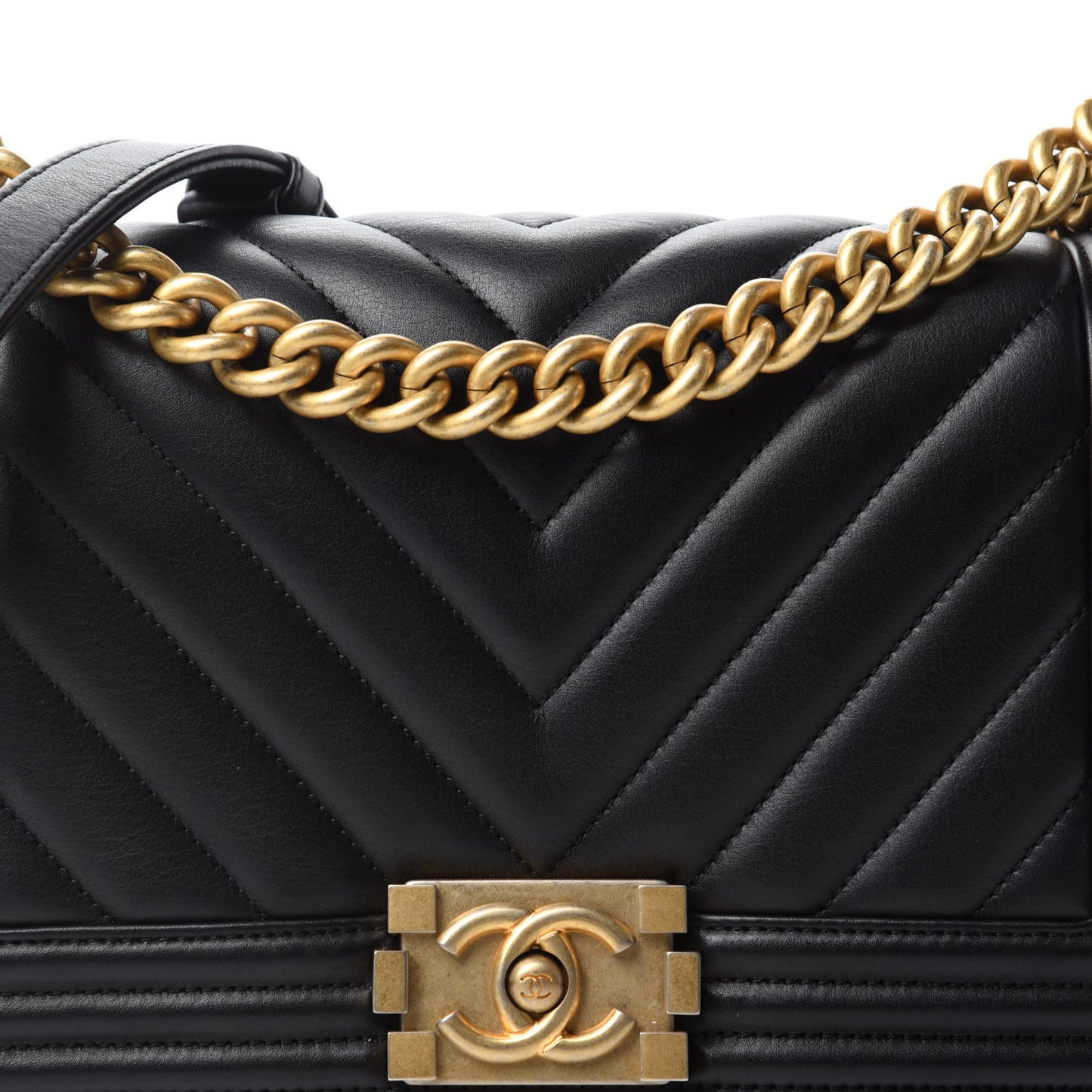 Lambskin Chevron Quilted Medium Boy Flap Black