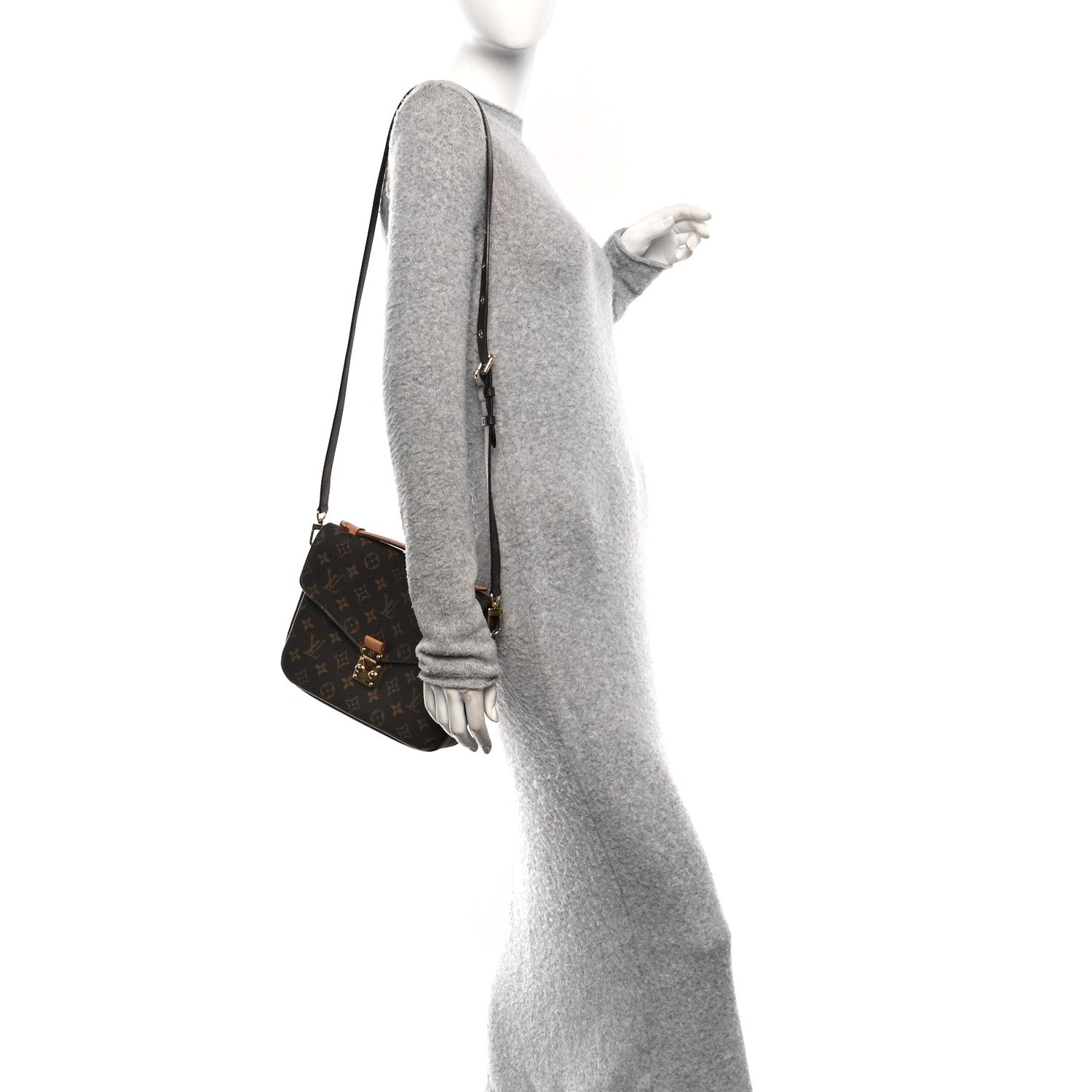 Louis Vuitton Monogram Pochette Metis 2 of 9