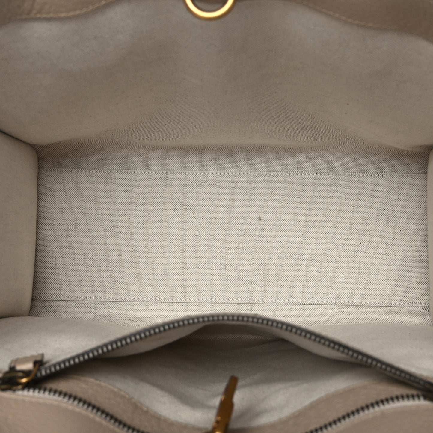GG Supreme Monogram Textured Dollar Calfskin Small Retro Interlocking G Tote Bag Beige Mystic White Oatmeal