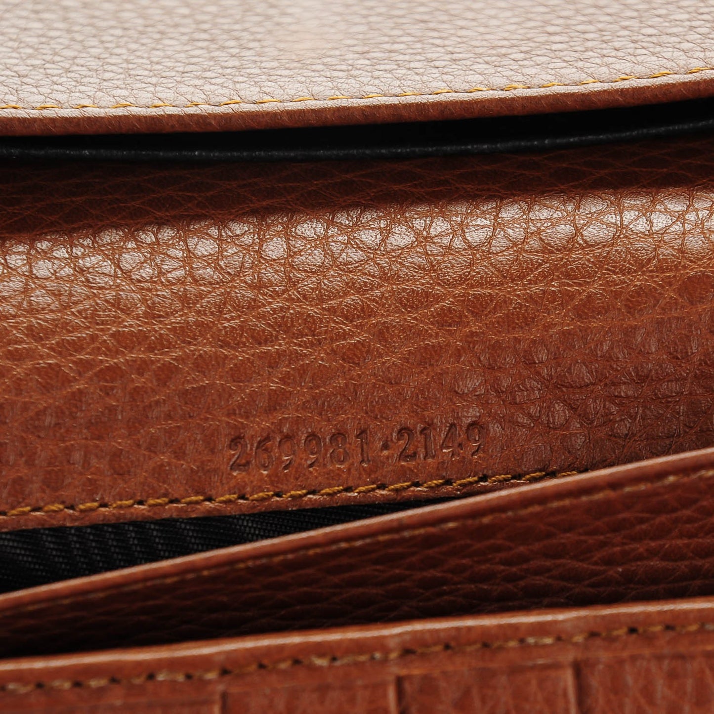 Cellarius Calfskin Bella Continental Wallet Cuir